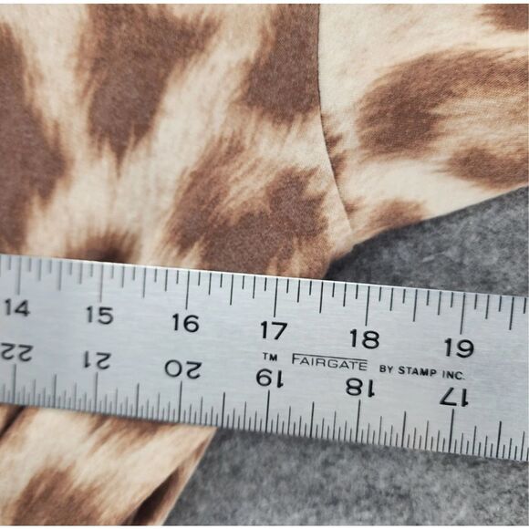 ANTHROPOLOGIE ALTAR’D STATE LEOPARD PRINT ROMPER- SOZE SMALL- NWOT - Picture 4 of 6